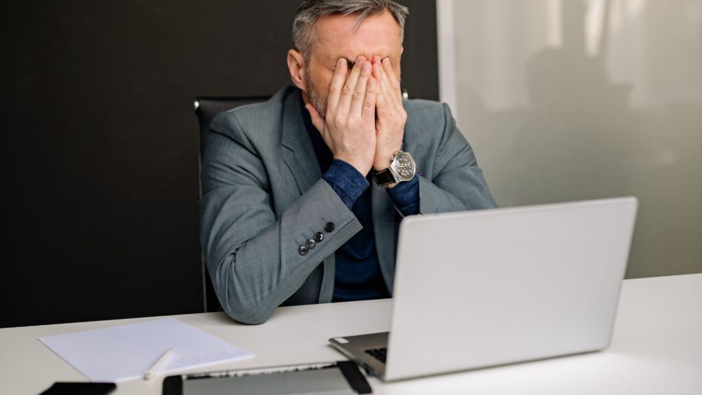 Deadline wygrywa z prokrastynacją.