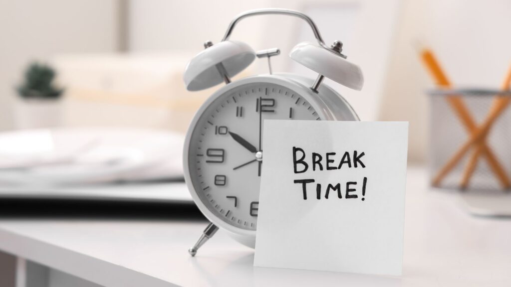 Planowanie dnia pracy z uwzględnieniem czasu na odpoczynek.